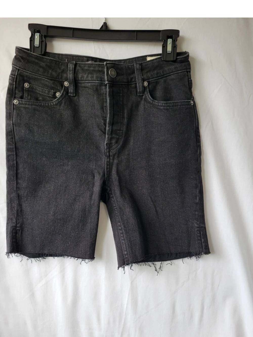 We The Free Womens Black Denim Short Size 26